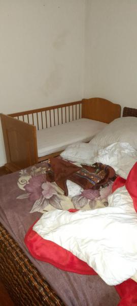 Privat Zimmer in einer Wohnung zu vermieten